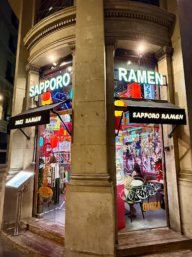 Espacio de Suki Ramen Sapporo en Barcelona
